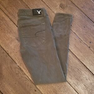 American Eagle Size 4 NWOT
